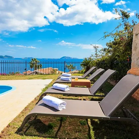 Вилла Location Zero To Meis In