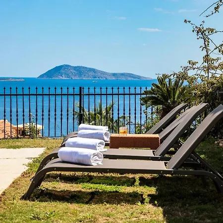 Вилла Location Zero To Meis In