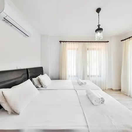 Location Zero To Meis In Вилла *