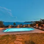 Location Zero To Meis In Villa Kas